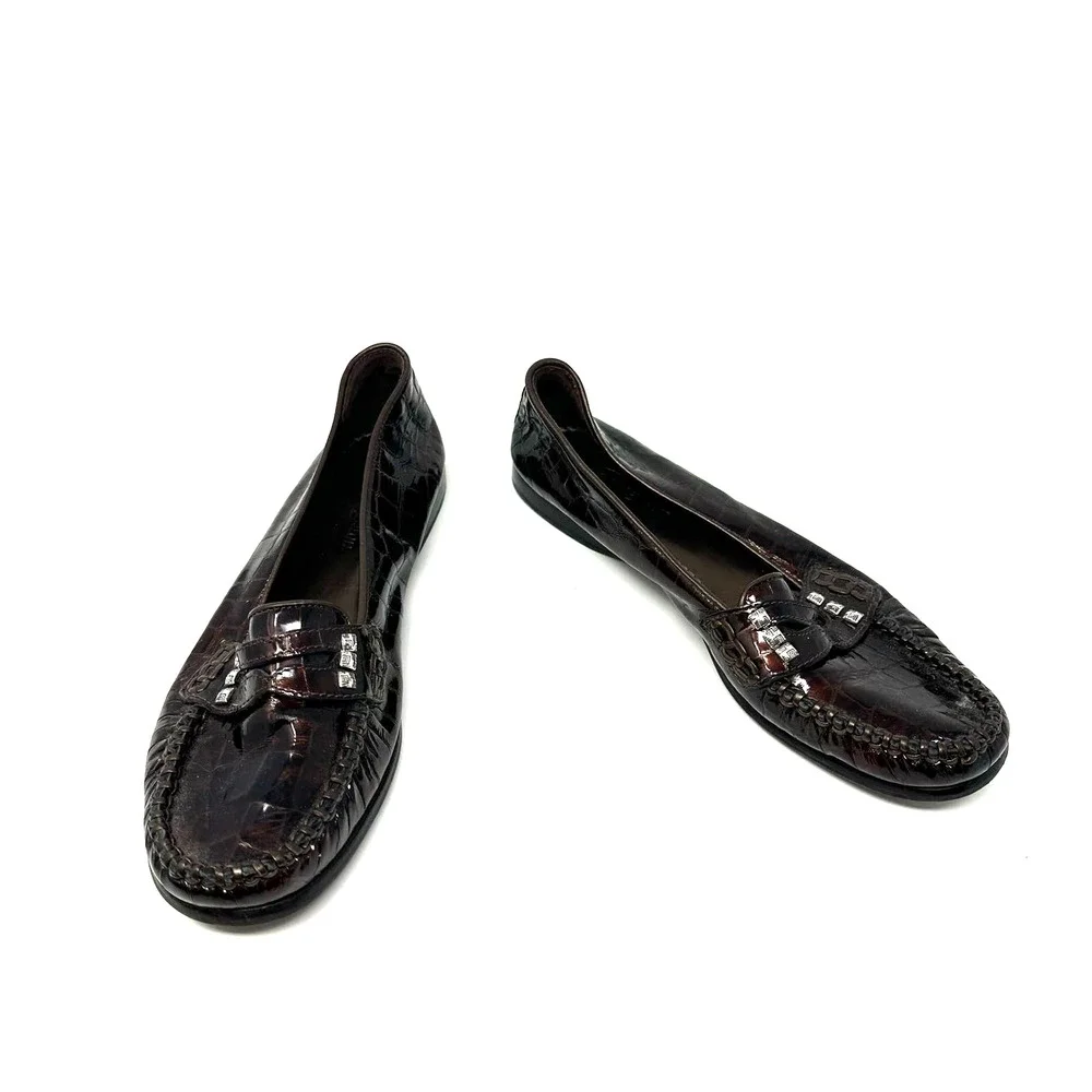 Brighton size 8541
